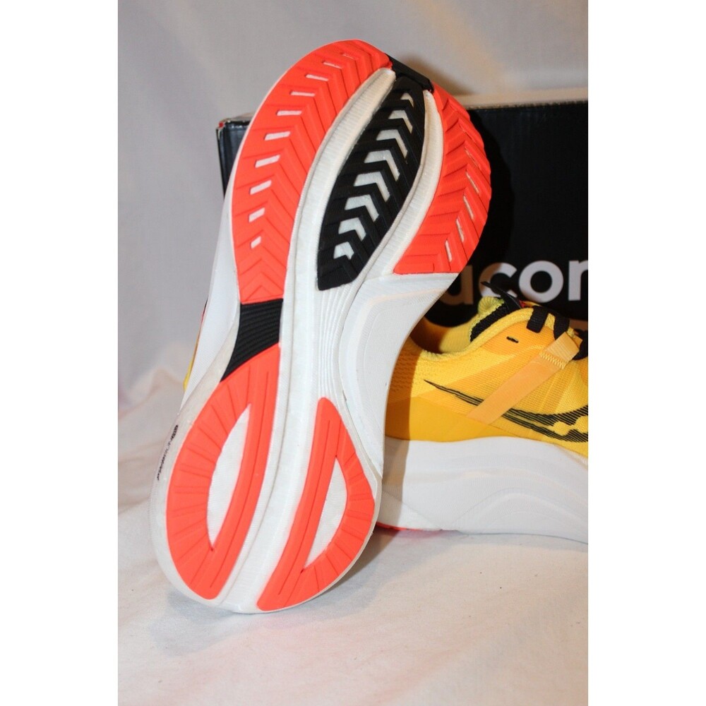 SAUCONY WOMEN'S TEMPUS RUNNING SNEAKERS GOLD BLACK NEW 5 $160 - Picture 7 of 7